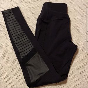 ALO Moto Leggings